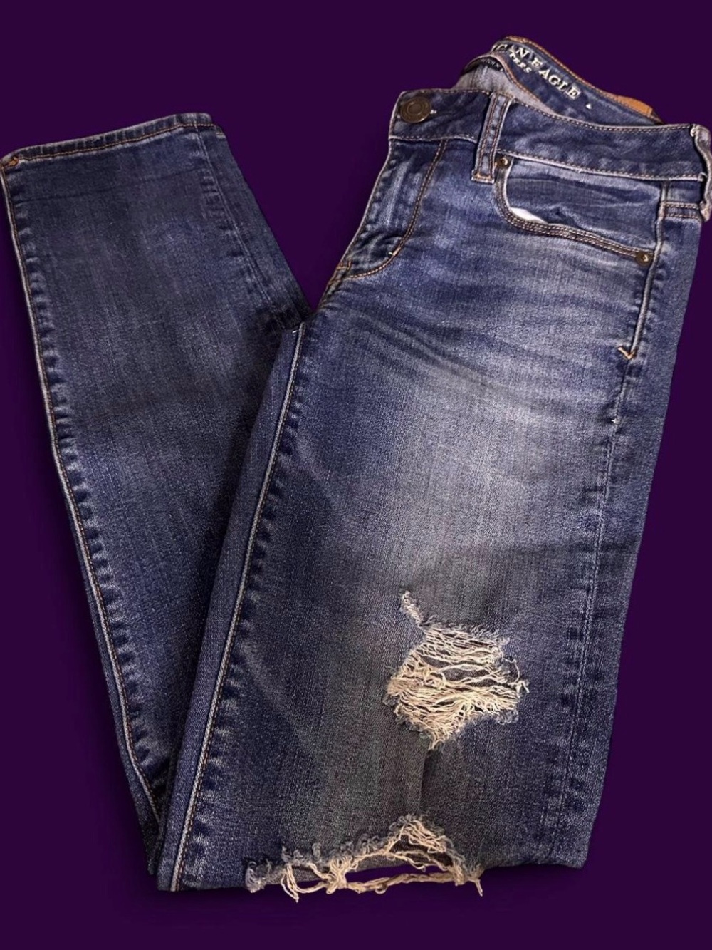 American Eagle Outfitters Women’s Distressed Blue Skinny Jeans